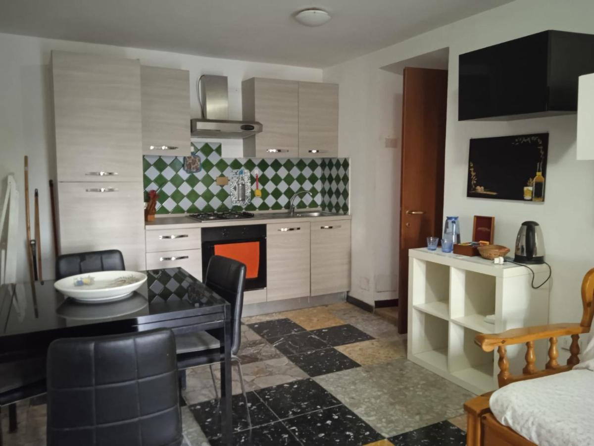 Appartamento La casa sul farfa Bocchignano Esterno foto