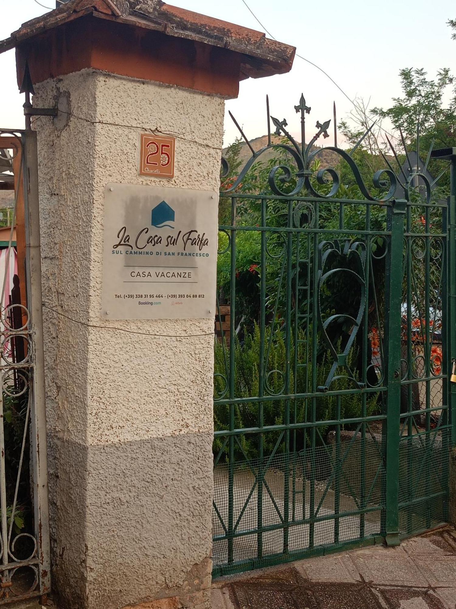 Appartamento La casa sul farfa Bocchignano Esterno foto